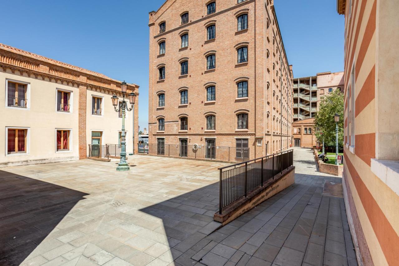 Molino Stucky Residence Suites Veneţia Exterior foto